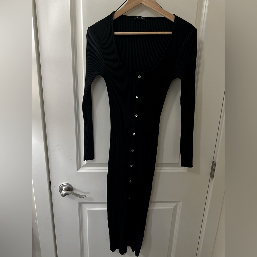 Zara L Long Sleeve Dress with Seashell Buttons